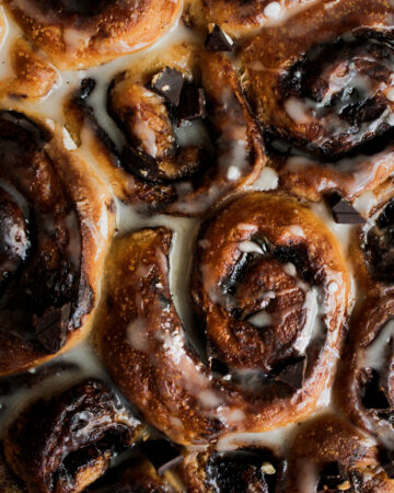 cinnamon rolls arancia e cioccolato